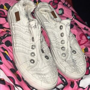 Blowfish Slip on sneakers size 9